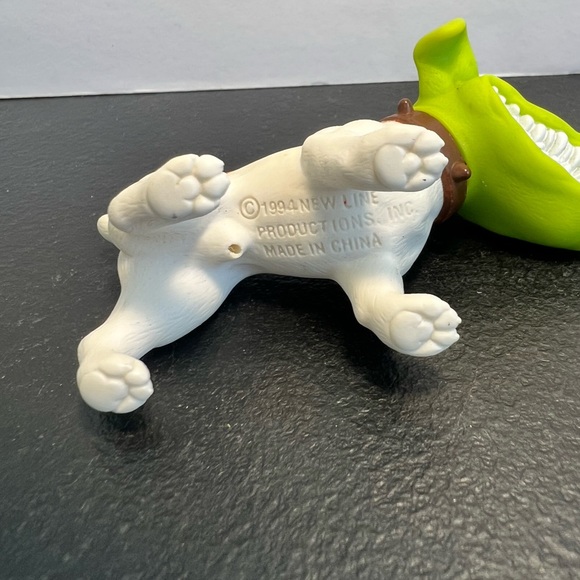 Vintage The Mask Milo Mask Dog Figure - Picture 3 of 7